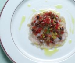 carpaccio de rape y cigala al aceite de oliva virgen y vinagreta primavera